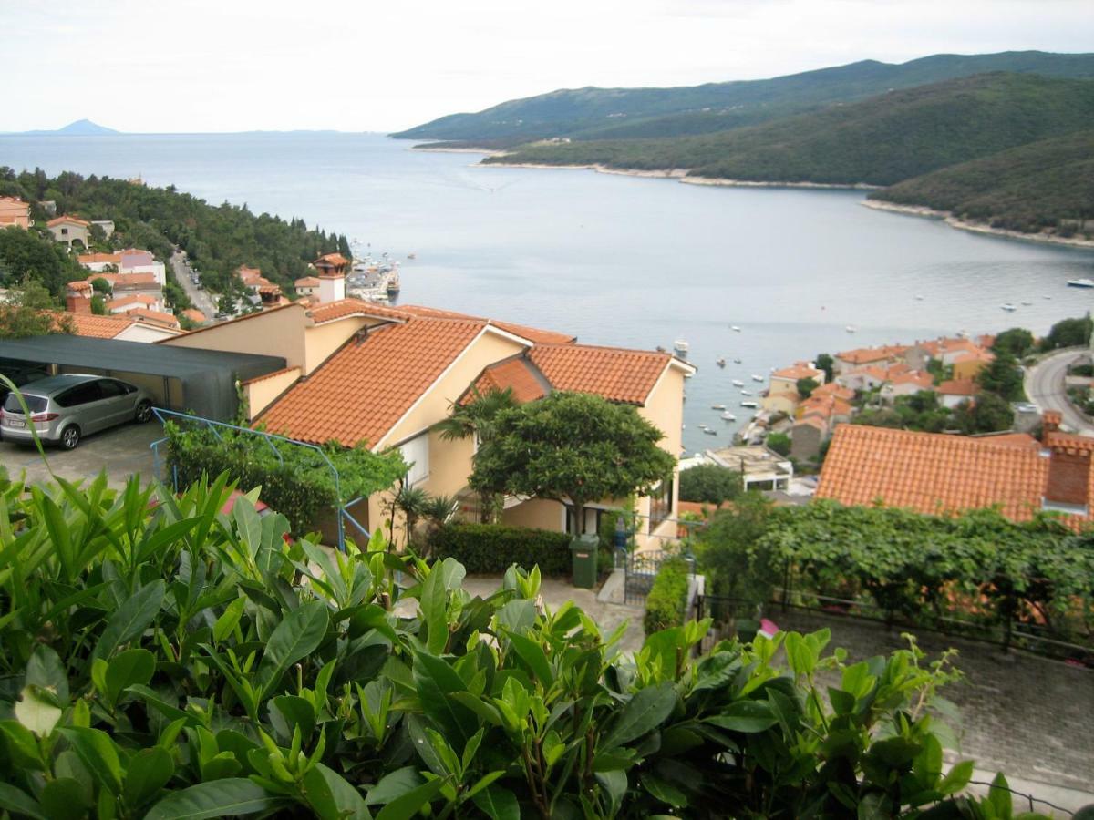 Luxury 1 Bedroom Apartment In Rabac Exterior photo